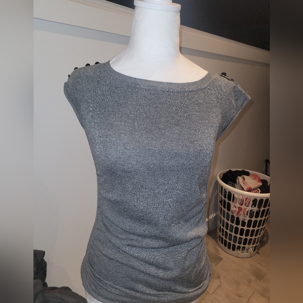Suzy Shier Gray Cap Sleeve Tee
